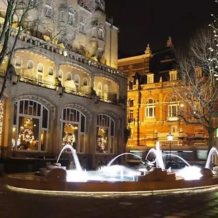Leidse Square 4 شقة